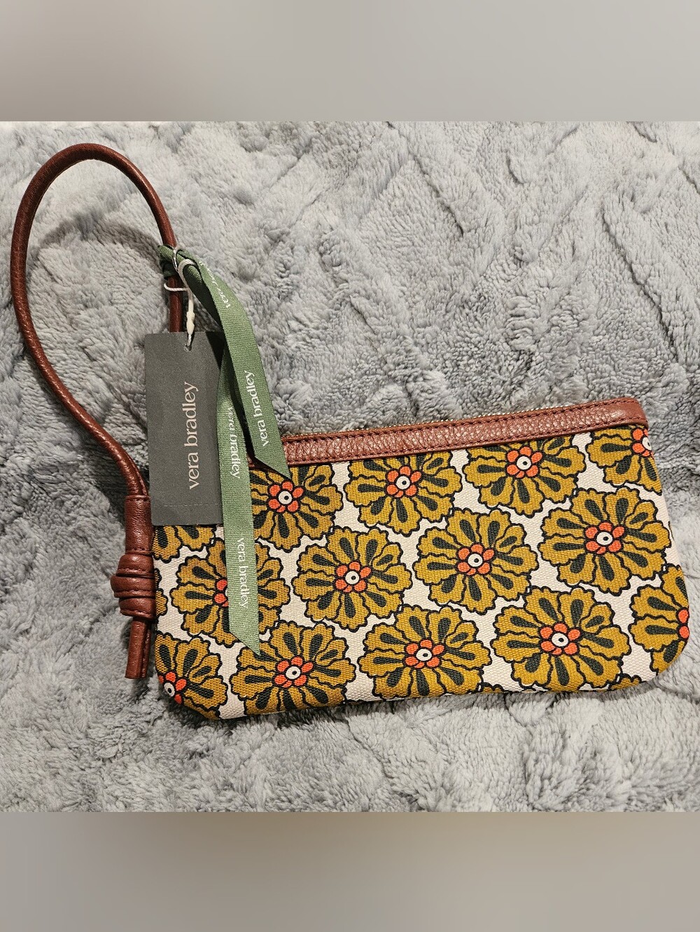 NWT Vera Bradley Women's Oxford Canvas Knotted Wristlet Pinwheels - Picture 6 of 12